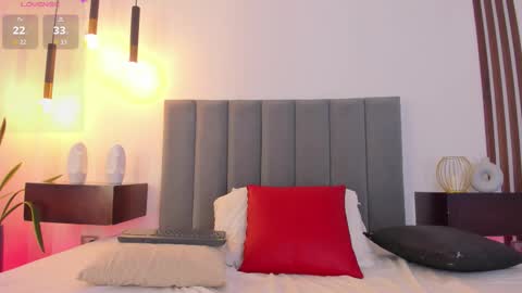 Aria online show from March 3, 7:25 am