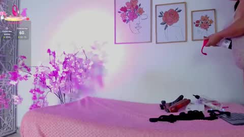 ariela milf online show from September 28, 3:02 am