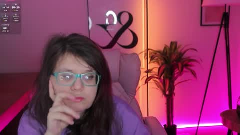 Ariell Mini online show from February 18, 6:23 am