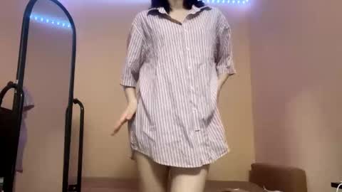 I am Anny ntmu Lets hit 10 Thumbs Up together online show from December 2, 3:58 pm