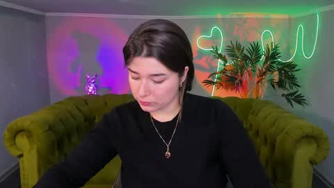 Ari online show from January 31, 9:05 am