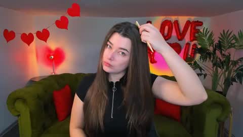 Ari online show from February 27, 1:49 pm