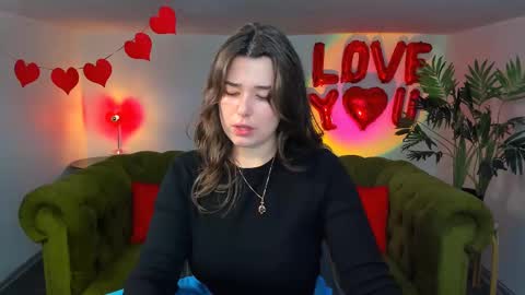 Ari online show from March 3, 1:04 pm