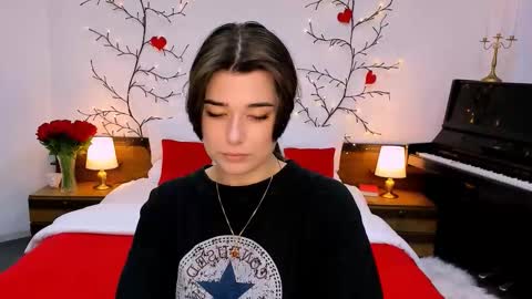 Ari online show from September 18, 9:08 am