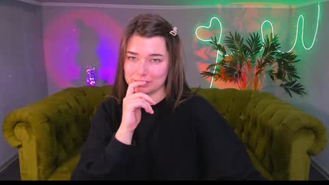 Ari online show from January 27, 9:13 am