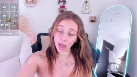 Ari  online show from December 19, 8:01 pm