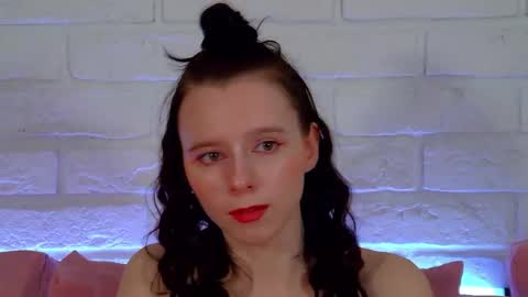 Arinakubrick online show from April 11, 4:43 pm