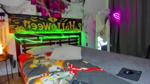 Ari online show from October 27, 5:36 am