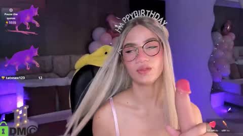 Ari  online show from October 9, 10:47 pm