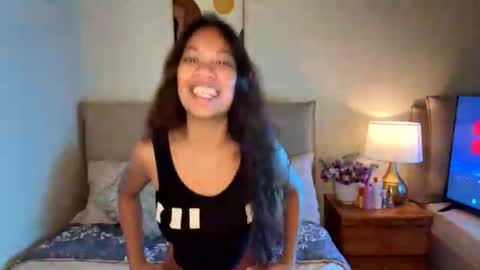 Ari  online show from June 15, 2:23 am