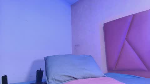 Arleth  online show from October 15, 3:09 am