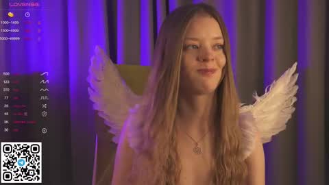 Nina online show from February 12, 4:33 pm