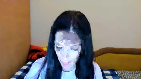 armanigirl online show from November 29, 1:37 pm