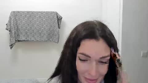 armanigirl online show from November 16, 1:44 pm