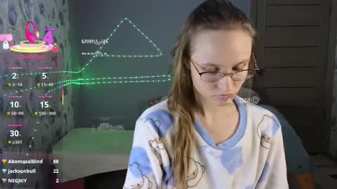 armurra online show from October 29, 3:36 pm