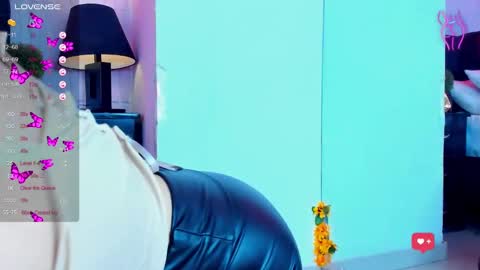 artemisa_leon online show from February 16, 5:15 am