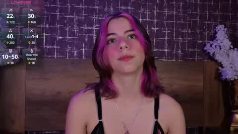 artemisablake online show from November 14, 5:13 pm