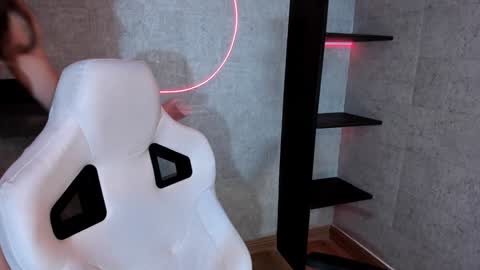 artemisablake online show from January 10, 9:31 pm