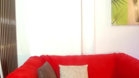 Snapshot of artemiza_love_ chatting on October 22, 1:16 pm artemiza online show from October 22, 1:16 pm
