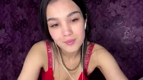 Amina online show from February 15, 6:29 pm