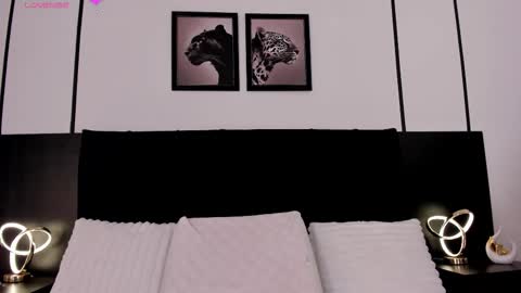 hellen online show from March 25, 2:31 pm