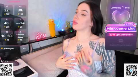 Arya  Fn  Talented Arya   online show from December 7, 2:46 pm