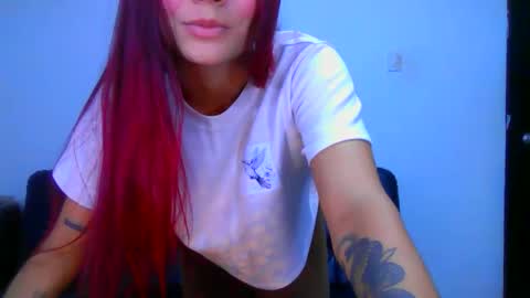 asa akiraaax online show from October 16, 6:05 am