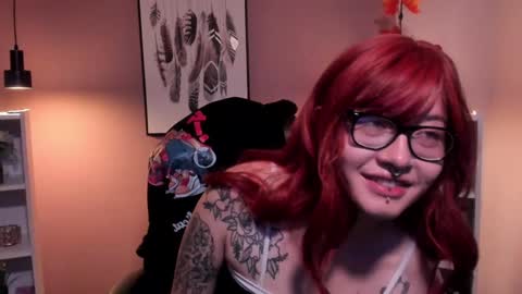 Asami  online show from February 5, 8:25 pm