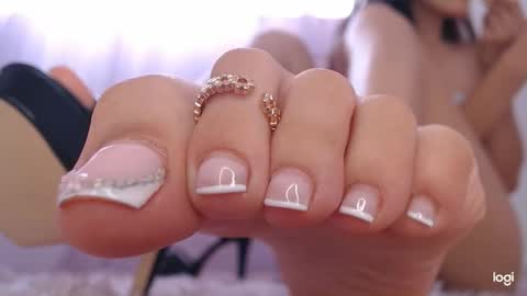 ashley online show from March 7, 7:49 pm