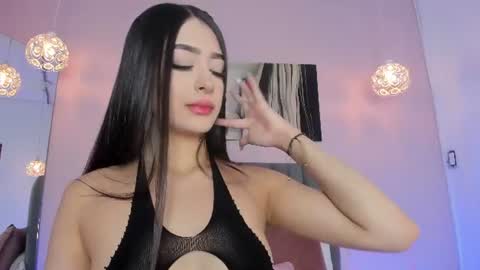 Ashely online show from July 14, 6:45 pm