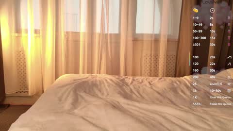 Ash online show from April 15, 12:28 pm