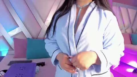 Ashley  online show from May 26, 1:10 pm