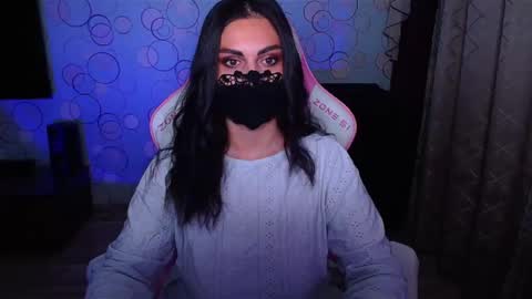 Snapshot of ashley__cooper__ chatting on October 24, 3:13 am Yasmina online show from October 24, 3:13 am
