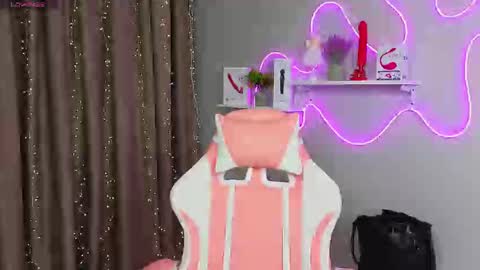 Ashley online show from February 22, 2:39 am