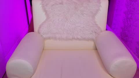 Ashley online show from January 7, 1:59 am