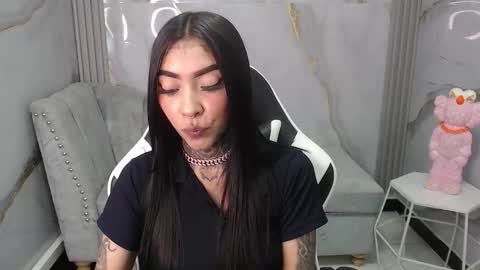 ashley_blum_v online show from October 14, 8:11 pm