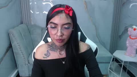 ashley_blum_v online show from September 26, 10:18 pm