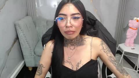 ashley_blum_v online show from November 25, 8:42 pm