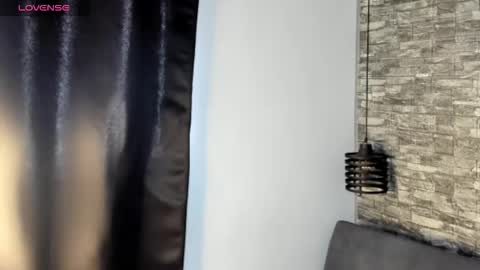 ASHLEY online show from March 18, 1:05 pm