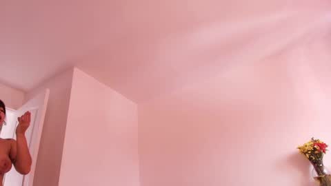 Ashley online show from September 28, 3:39 pm