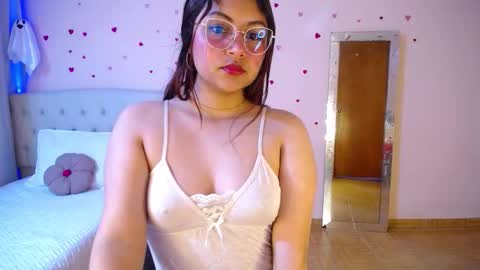 Ashlei Evanz online show from November 6, 6:52 am