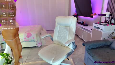 Snapshot of ashleymariex69 chatting on February 2, 12:51 am Ashley Mariex online show from February 2, 12:51 am