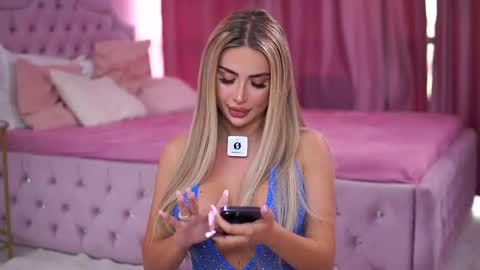 Ashley online show from September 9, 3:45 pm