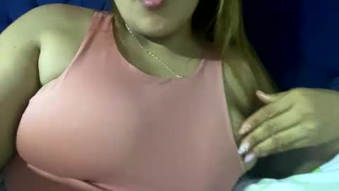 ashly_paez123 online show from May 14, 12:38 am