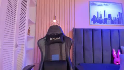 ashlye_miller_ online show from October 10, 5:01 am