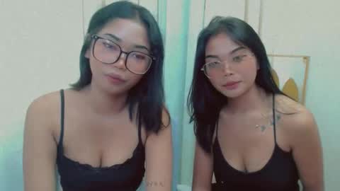 asian_pure_girl online show from May 29, 3:10 pm