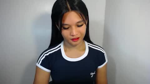 Yan online show from April 4, 8:57 am