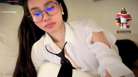 candy online show from March 26, 9:27 pm