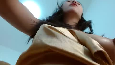 Snapshot of asiantabbyx chatting on October 22, 3:11 am Tabby online show from October 22, 3:11 am