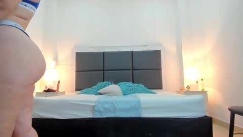  Aslhyn  online show from January 14, 7:21 pm